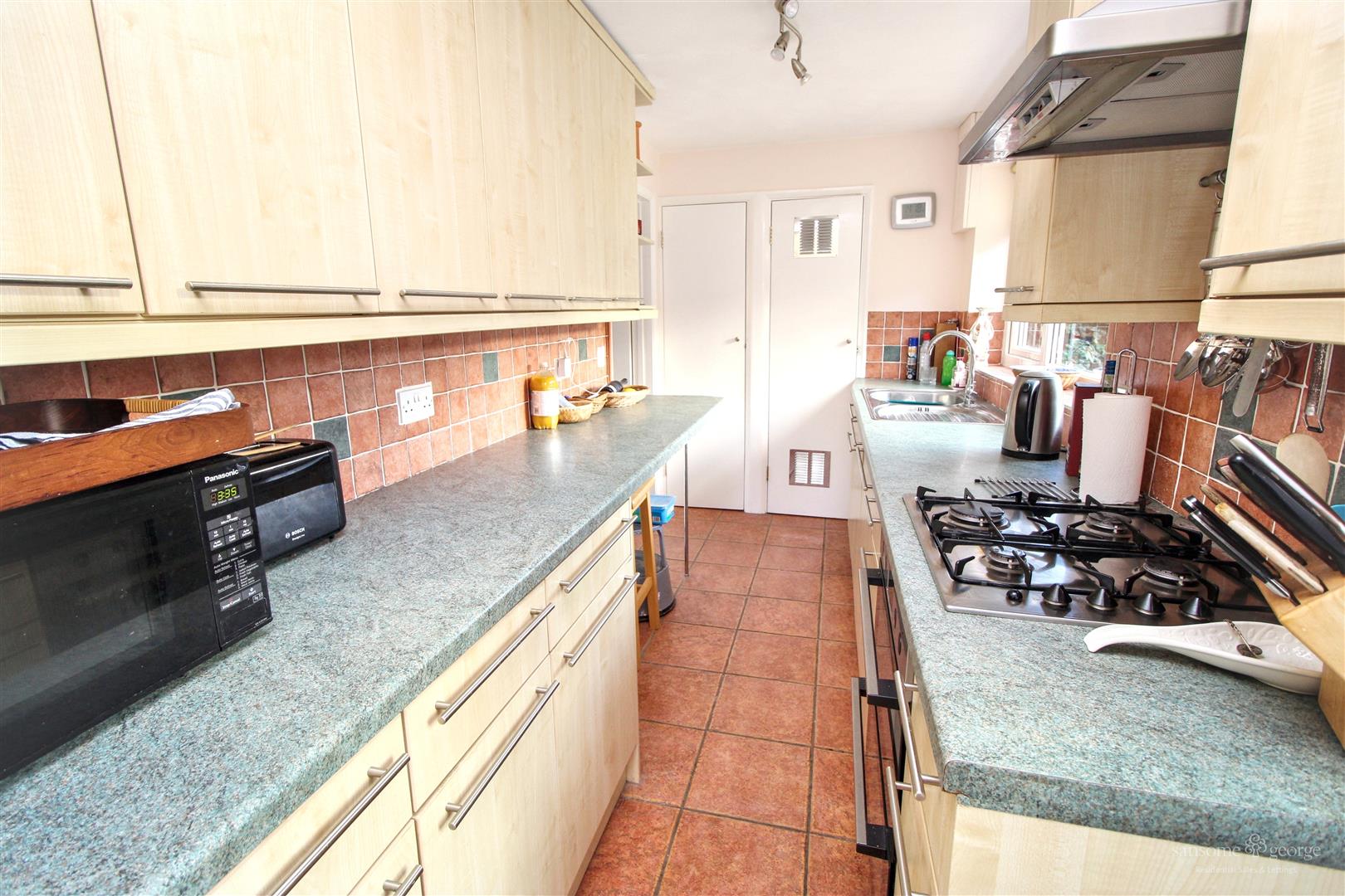 Newbery Close, Tilehurst, Reading